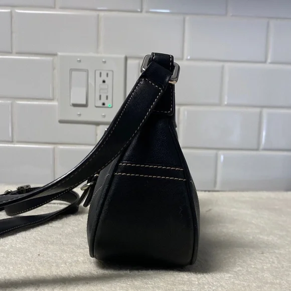 Coach Black Leather Shoulder Bag with Buckle - Picture 3 of 11